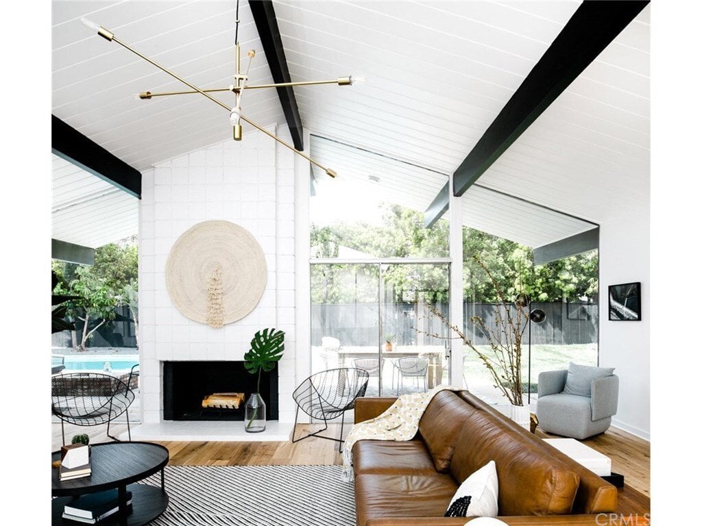 Eichler- 3